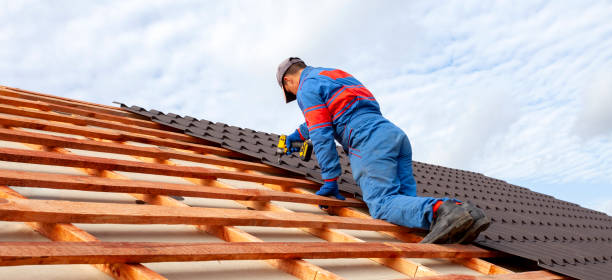 Fast & Reliable Emergency Roof Repairs in Glencoe, IL